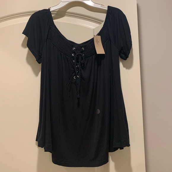 American Eagle black off the shoulder top - Picture 2 of 2